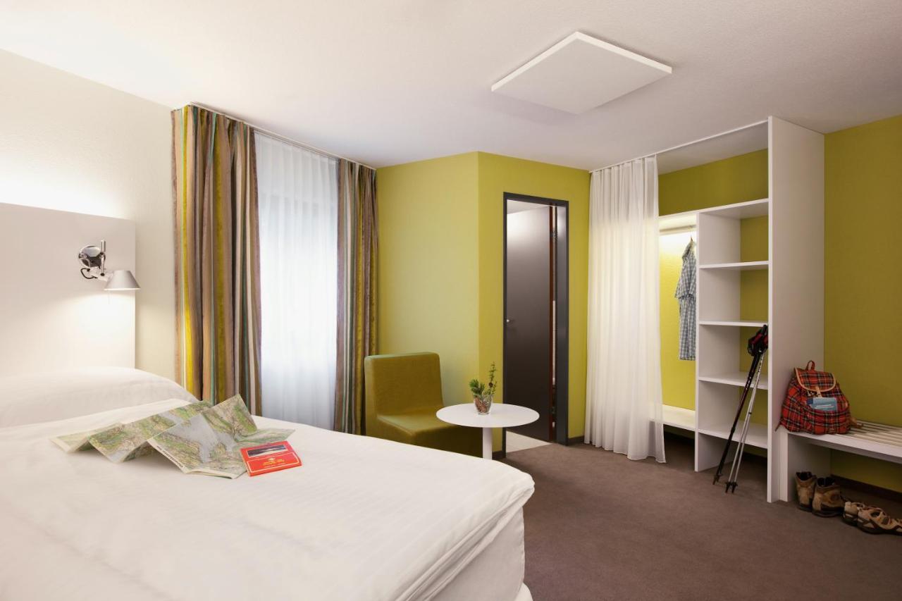 Gaestehaus By Stoos Hotels Екстериор снимка